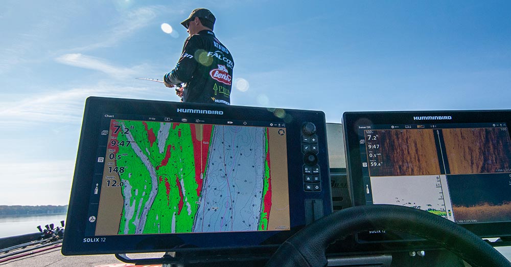 justin atkins using lakemaster mapping on humminbird solix