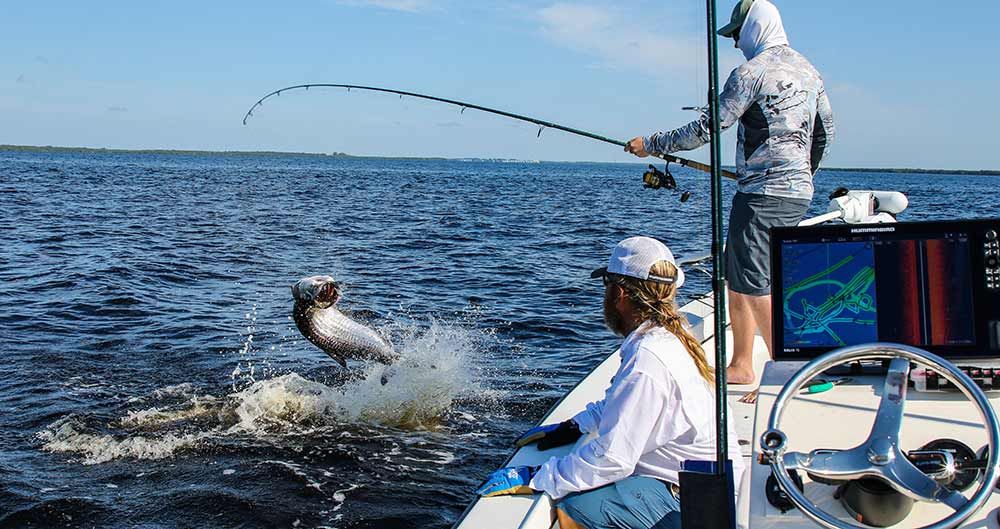 tarpon fishing with side imaging
