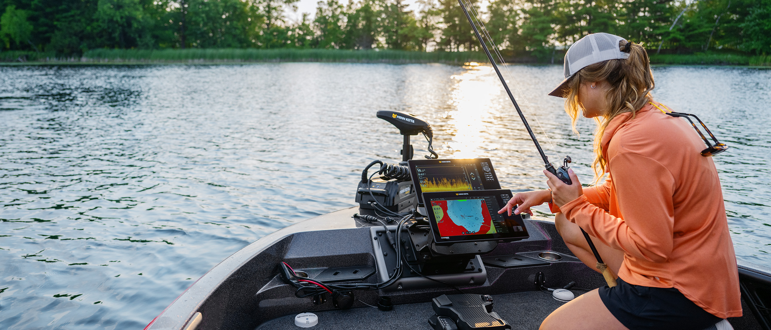 Minn Kota Fish Finders Hero Image