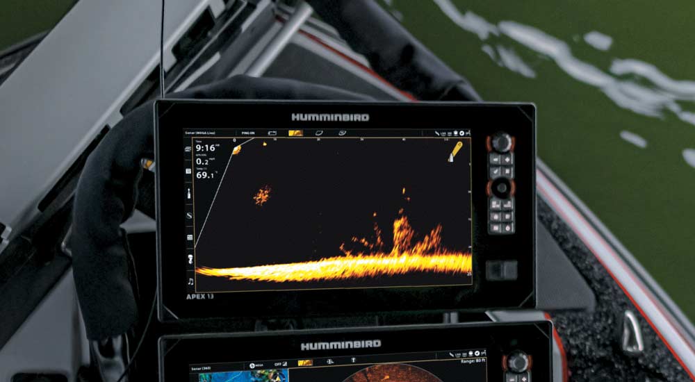 fish finder with forward facing sonar