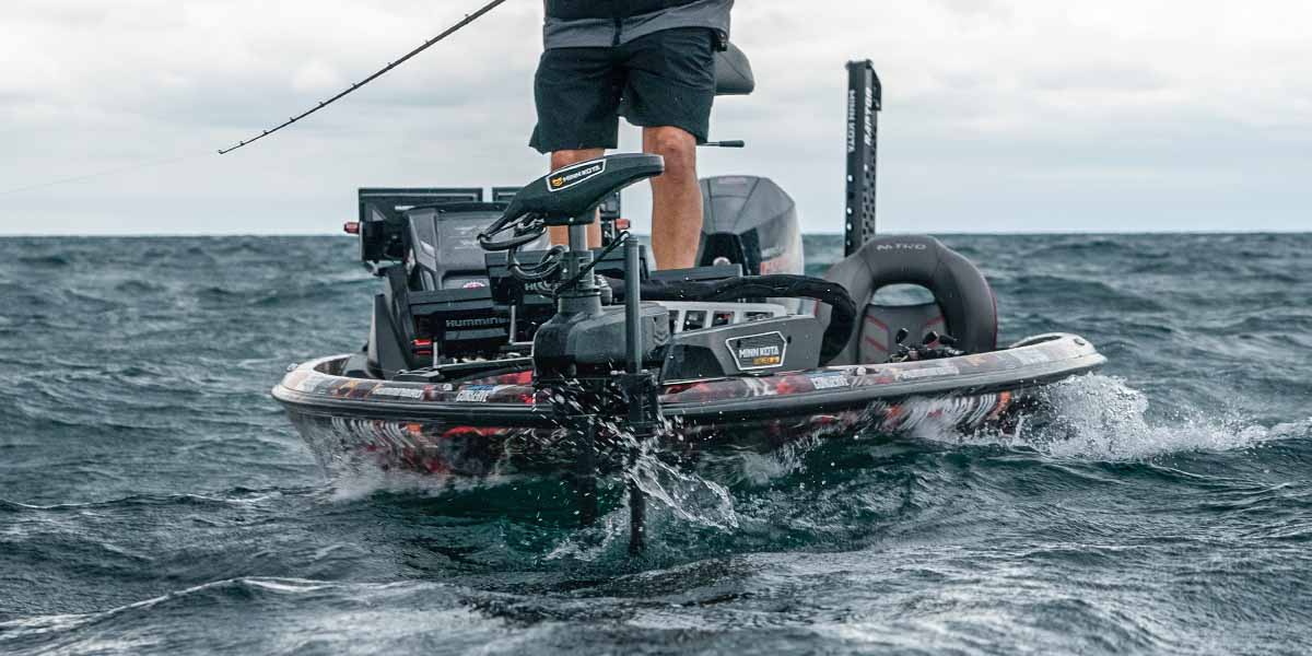 ultrex quest trolling motor in rough water conditions