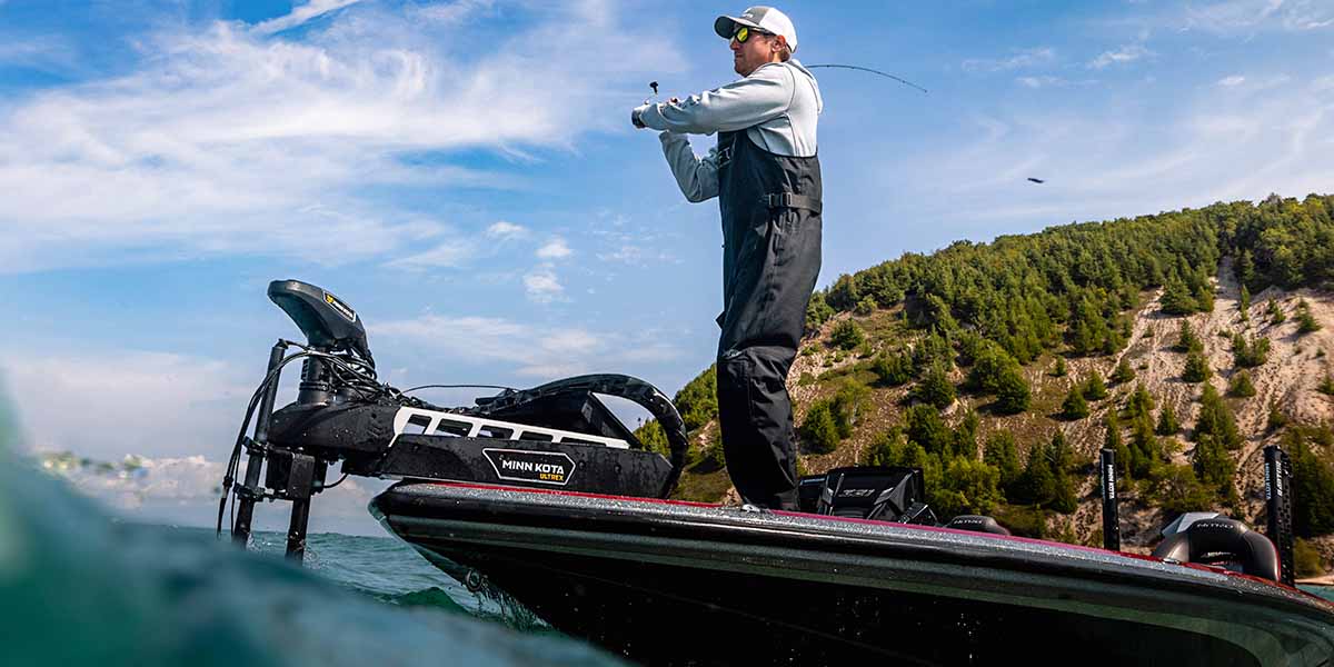 minn kota ultrex quest brushless trolling motor