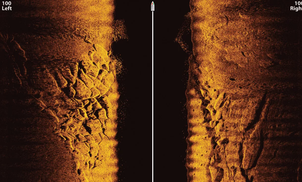 Side Image of Bottom and Rocks
